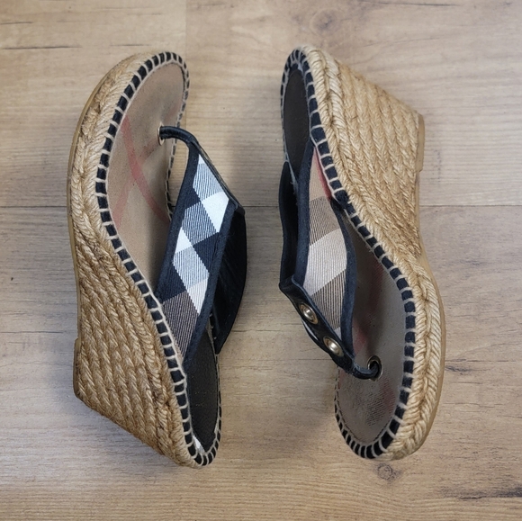 BURBERRY Nova Check Canvas Espadrille - Picture 2 of 11